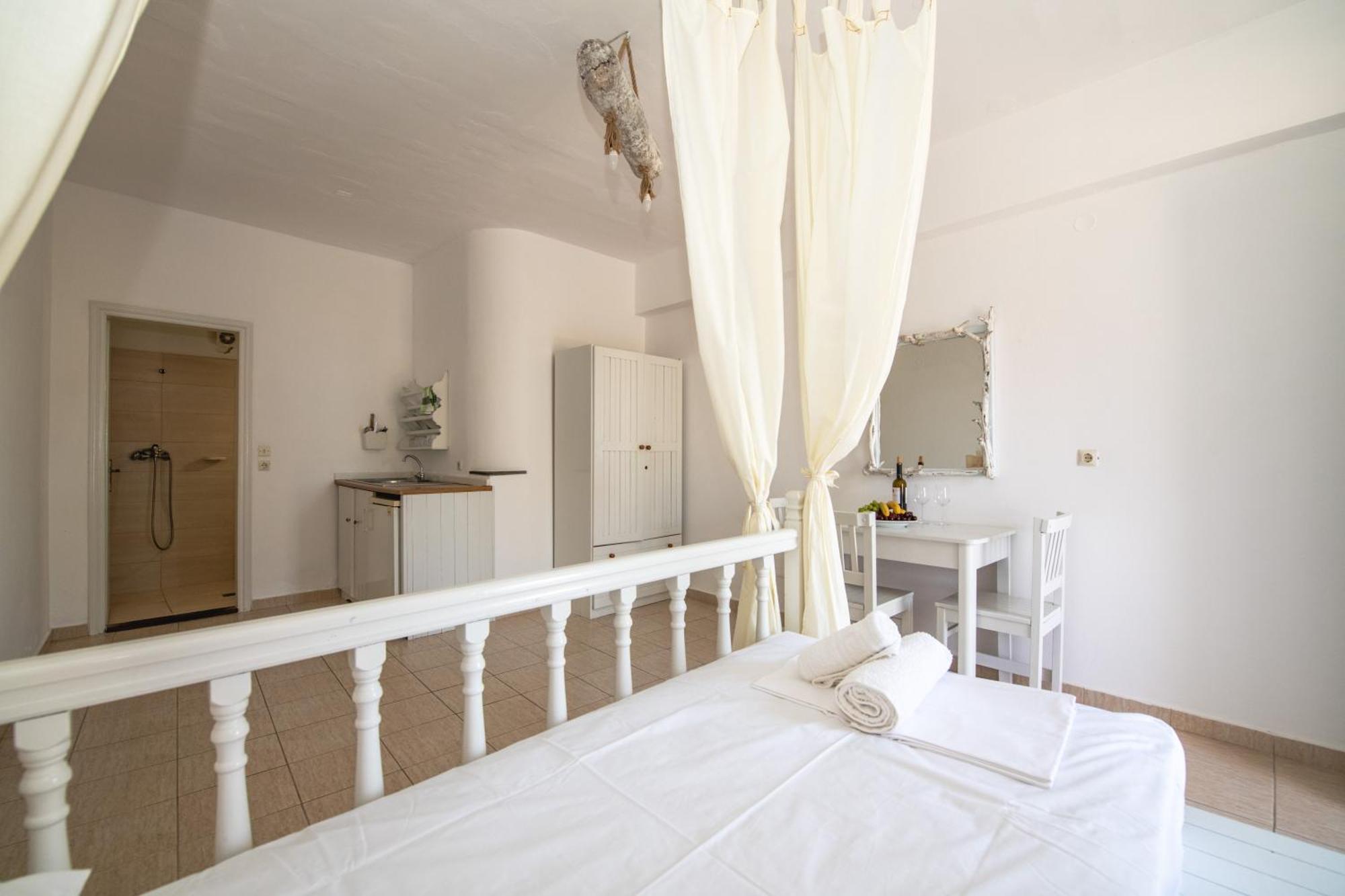 Karpathios Studios Pefkos Pefki Buitenkant foto